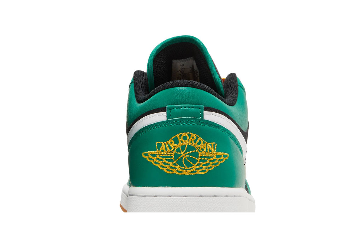 Air Jordan 1 Low SE 'Christmas' DQ8422-300