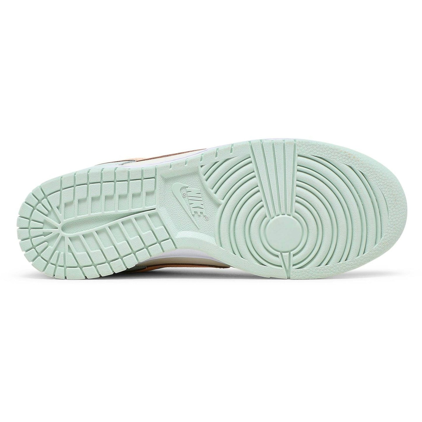 ( Women ) Nike Dunk Low ‘Barely Green’ DD1503-104