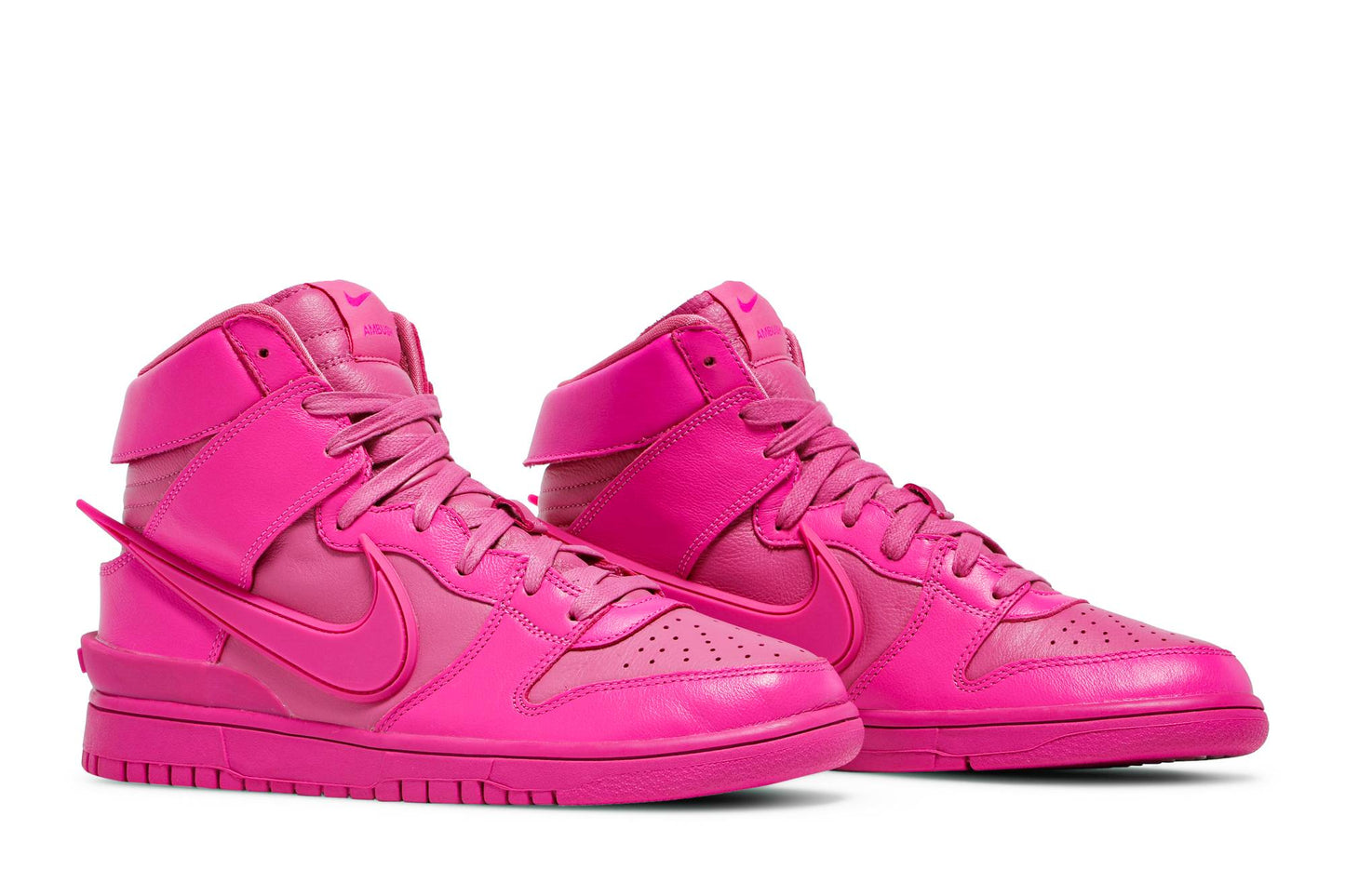 AMBUSH X Nike Dunk High ‘Cosmic Fuchsia’ CU7544-600