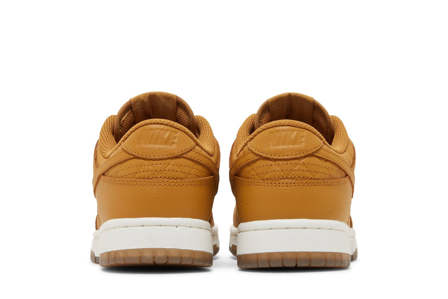 ( Women ) Nike Dunk Low ‘Quilted Wheat' ( Wmns ) DX3374-700