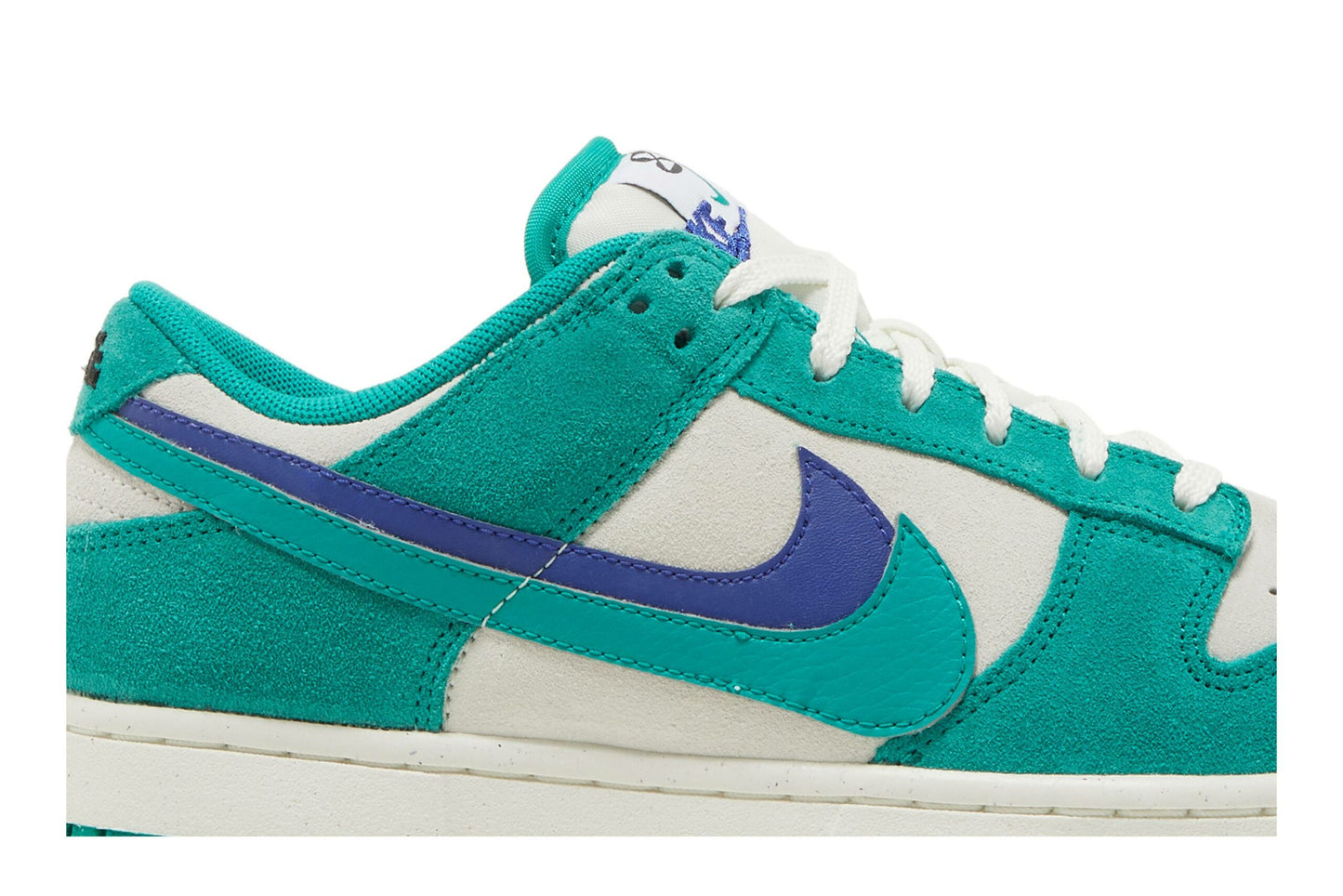 ( Women ) Nike Dunk Low SE ’85’ DO9457-101