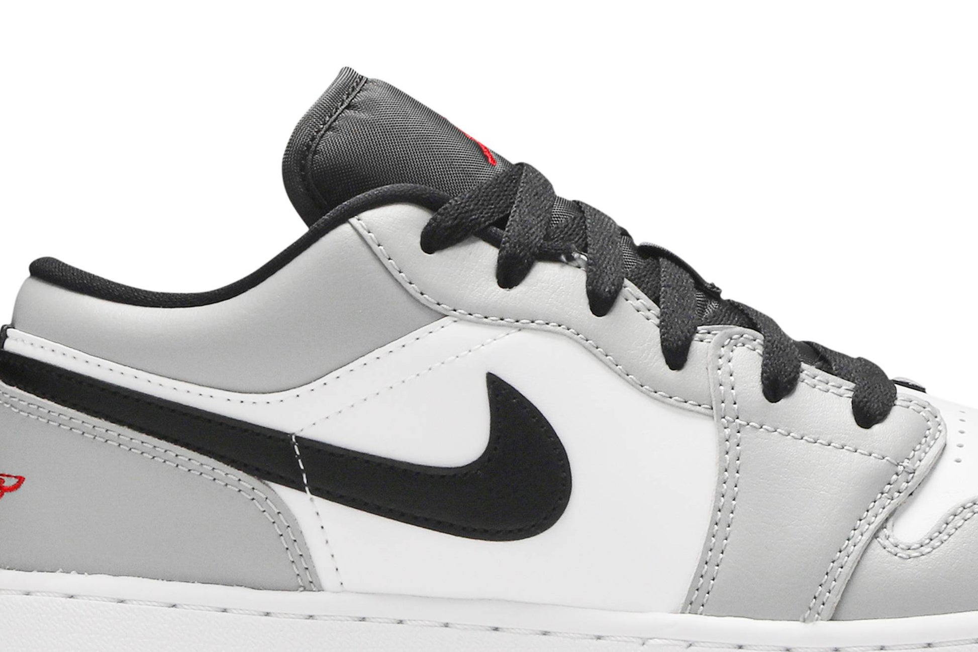 ( Grade School ) Air Jordan 1 Low ‘Light Smoke Grey’ 553560-030
