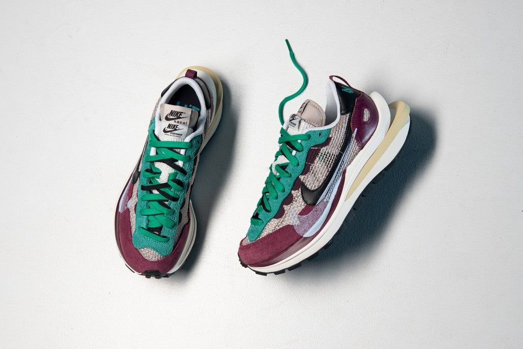 Sacai X Nike Vaporwaffle Red Green