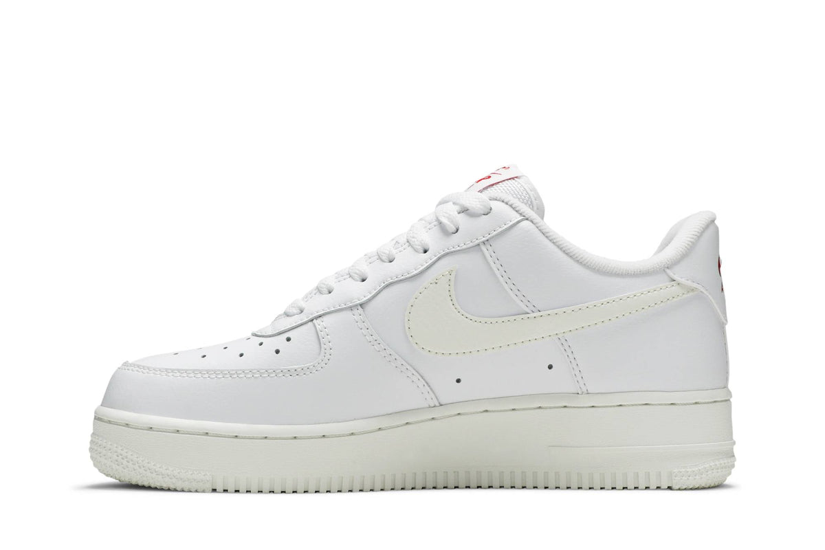 Nike Air Force 1 Low 'Valentine's Day' DD7117-100