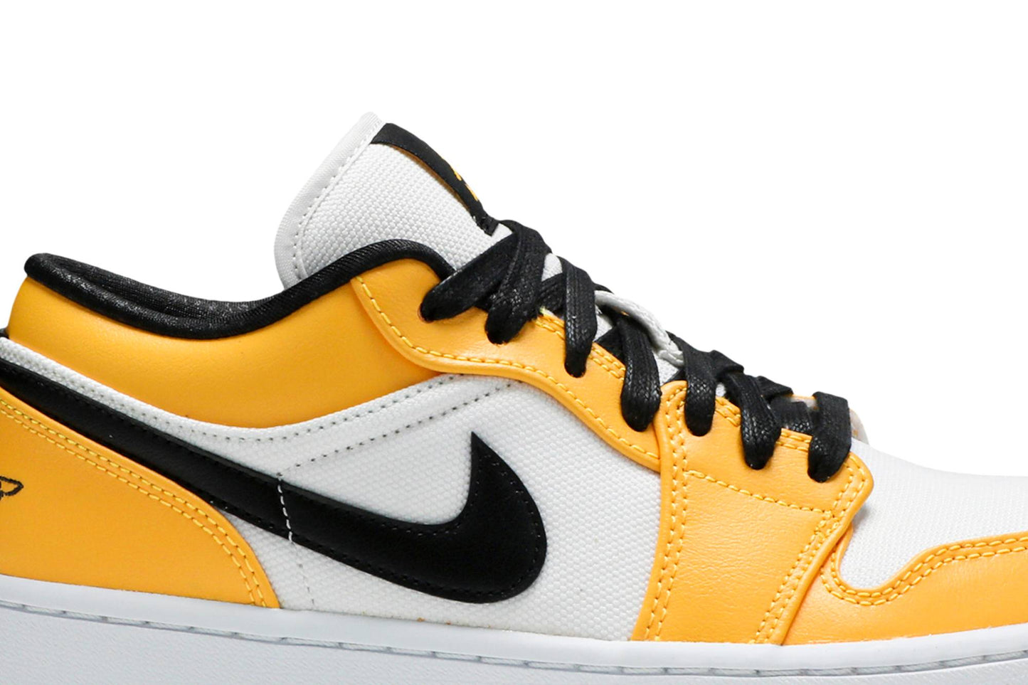 ( Women ) Air Jordan 1 Low ‘Laser Orange’ CZ4776-107