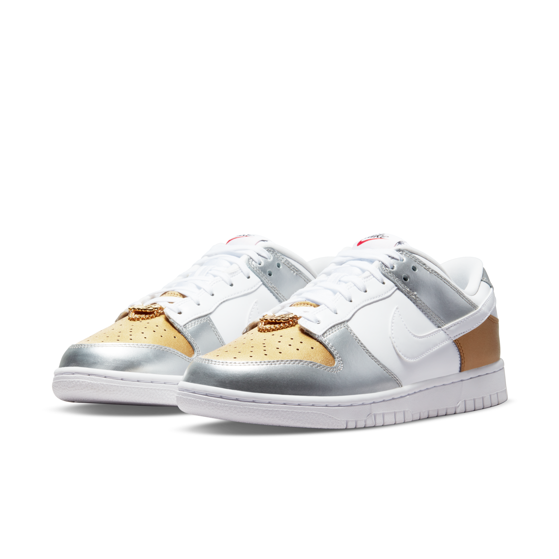 ( Women ) Nike Dunk Low SE ‘White Metallic Gold Silver’ DH4403-700