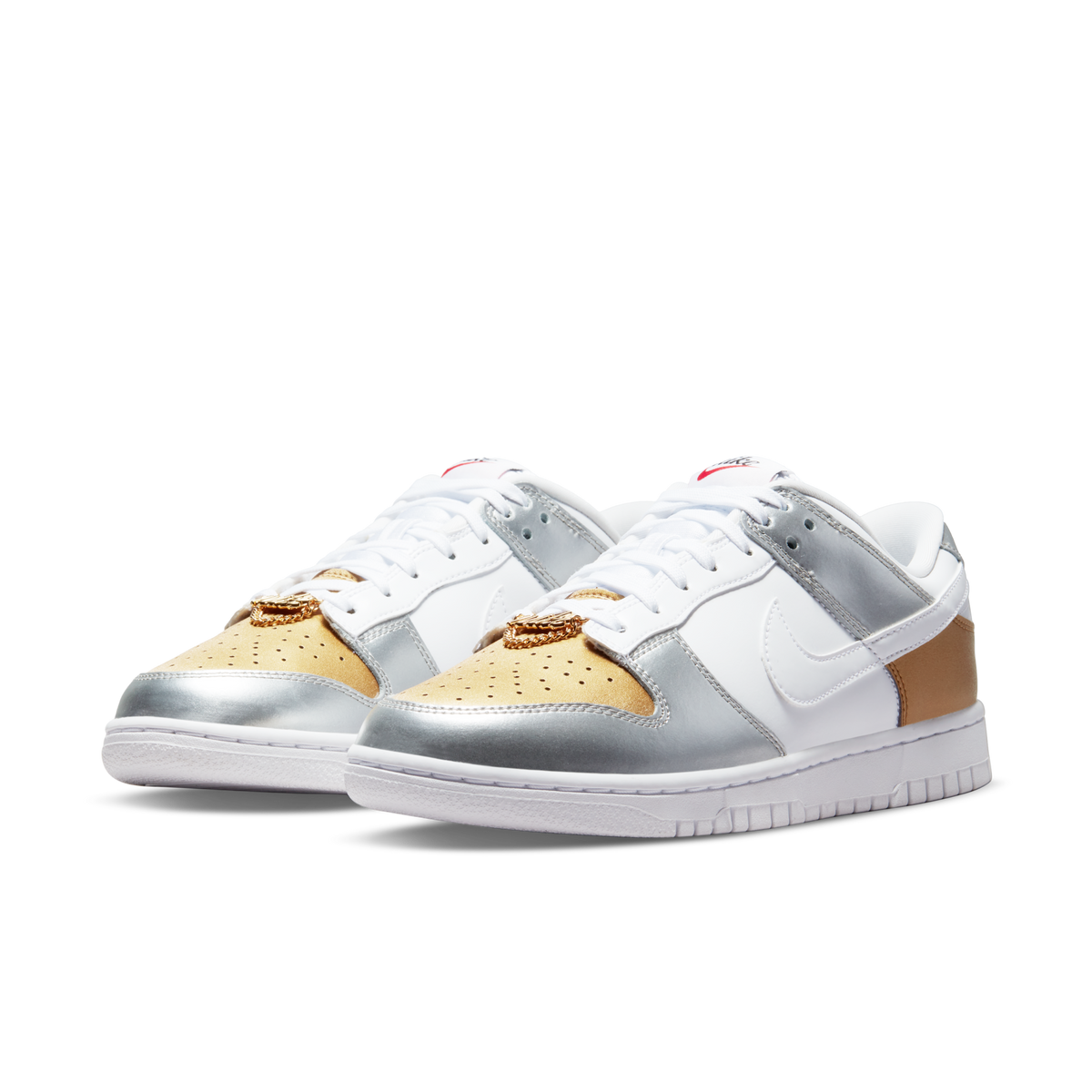 ( Women ) Nike Dunk Low SE 'White Metallic Gold Silver' DH4403-700