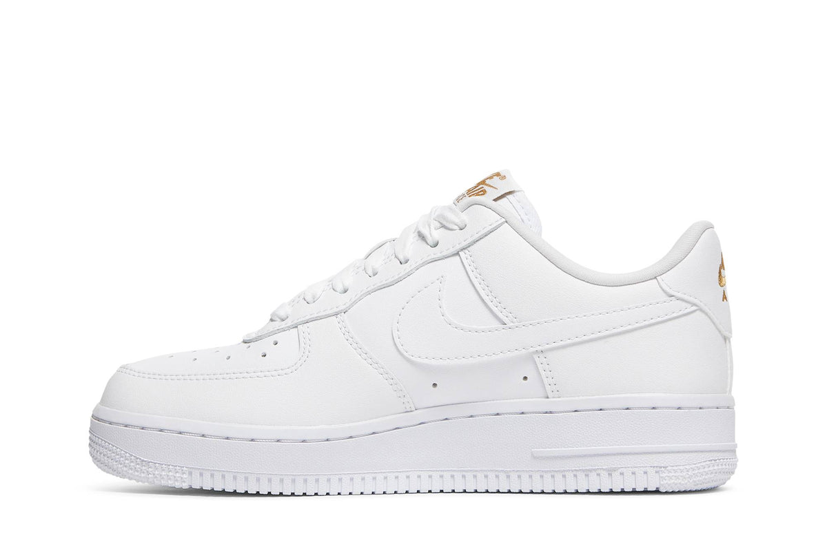 ( Women ) Nike Air Force 1 '07 LX 'Lucky Charms' DD1525-100