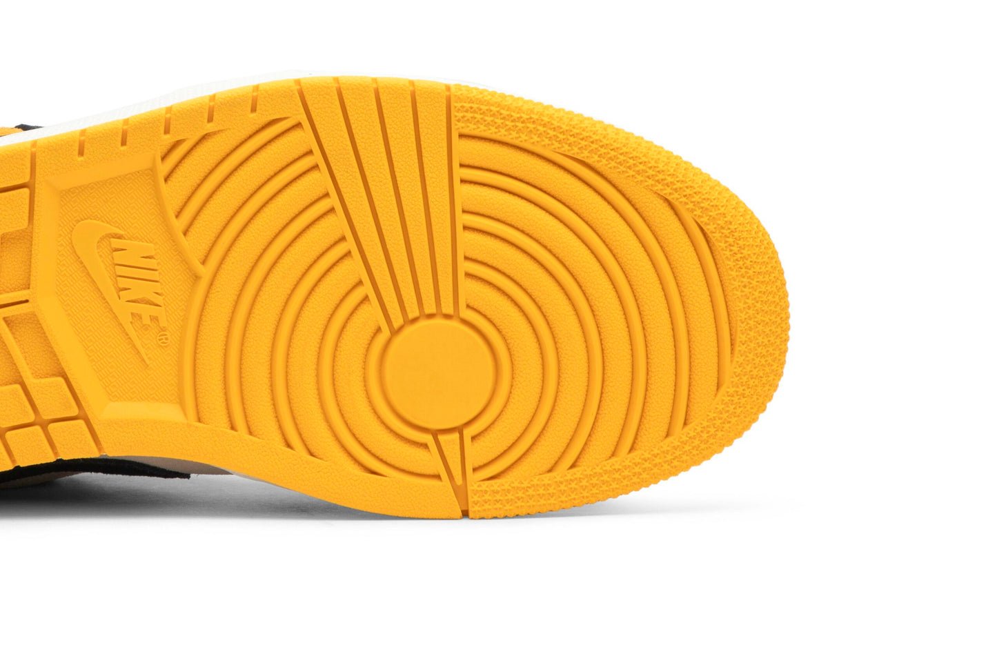 Air Jordan 1 Low ‘University Gold’ 553558-127