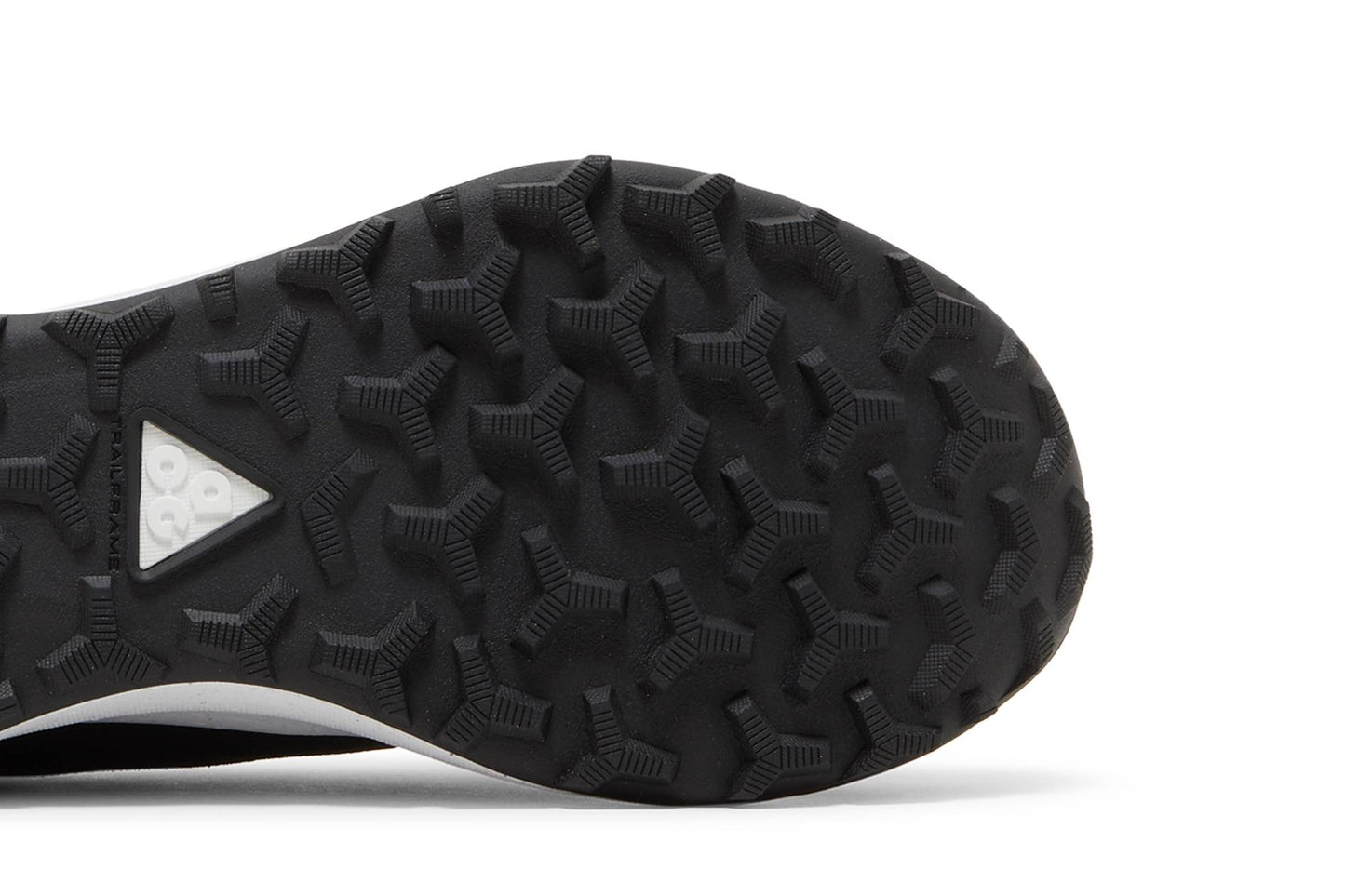 Nike ACG Lowcate ‘Black White’ DX2256-001