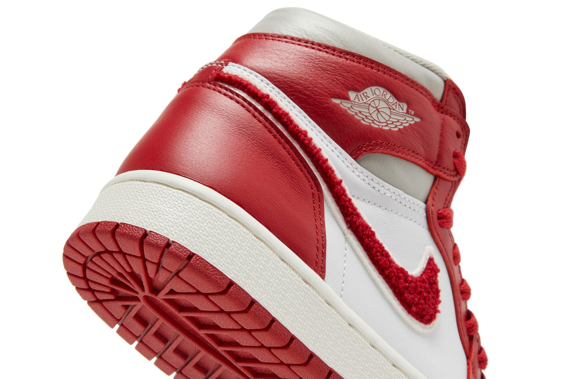 Jordan 1 High OG 'Chenille' DJ4891-061