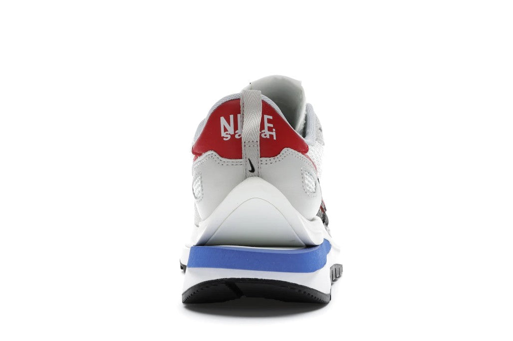 Nike Vaporwaffle Sacai Sport Fuchsia Game Royal