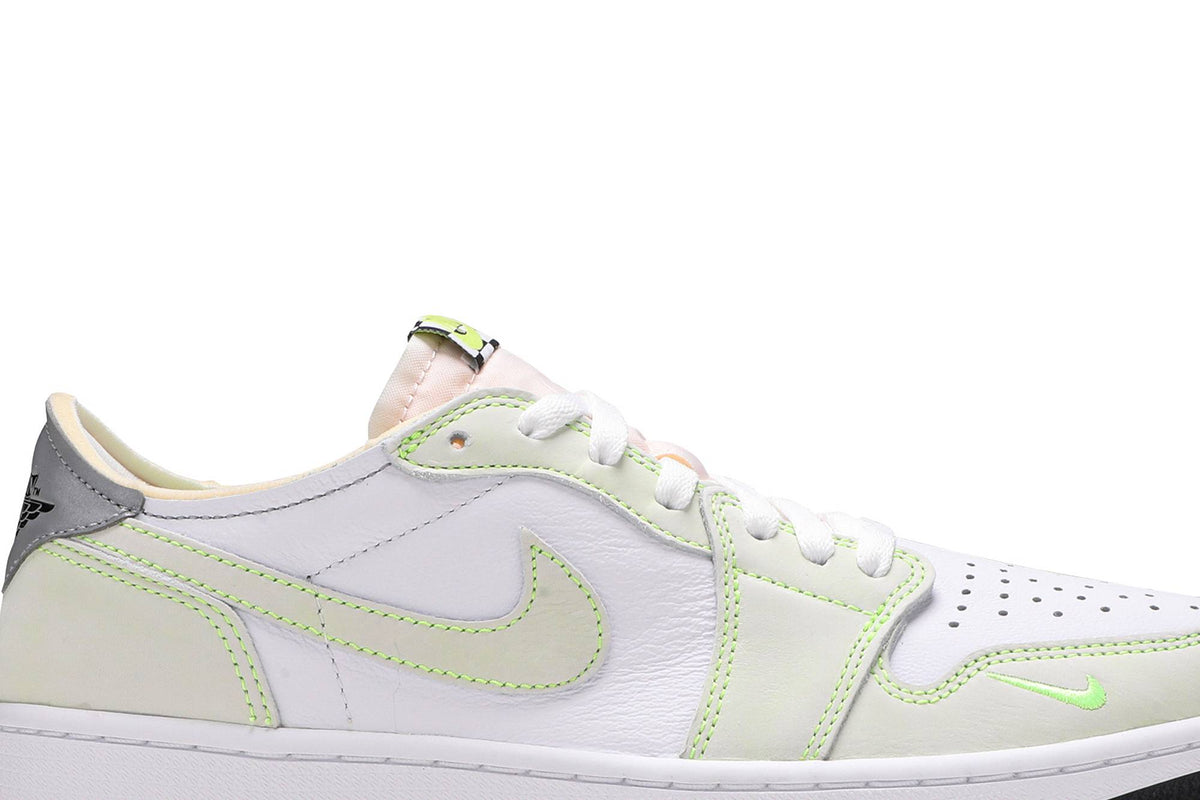 Air Jordan 1 Low OG 'Ghost Green' DM7837-103