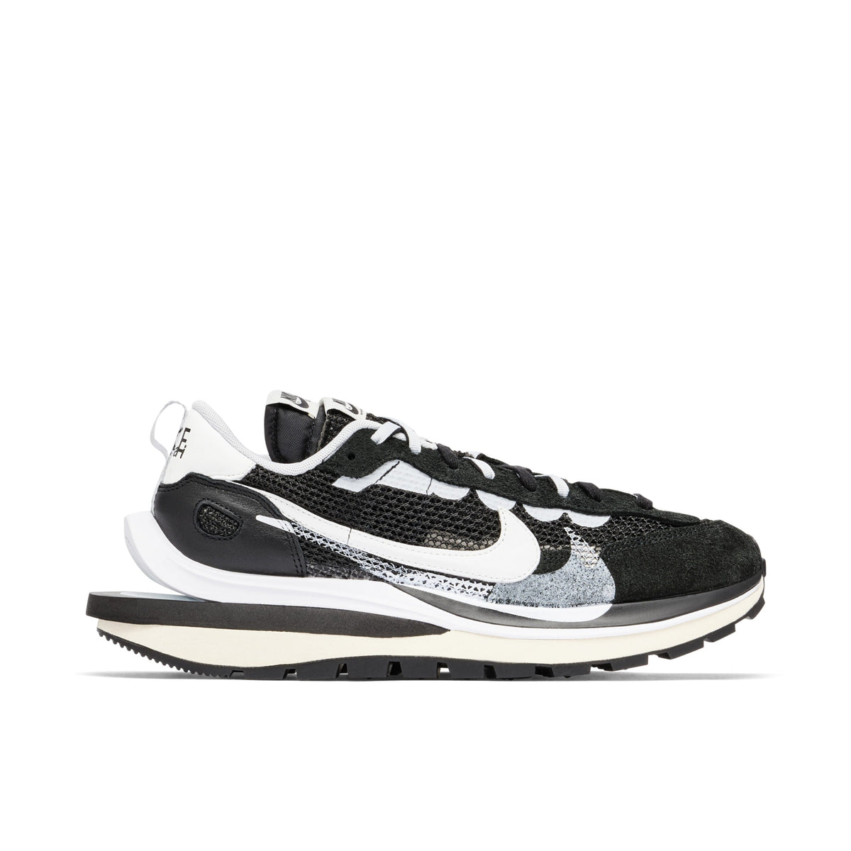 Sacai X Nike Vaporwaffle Black White