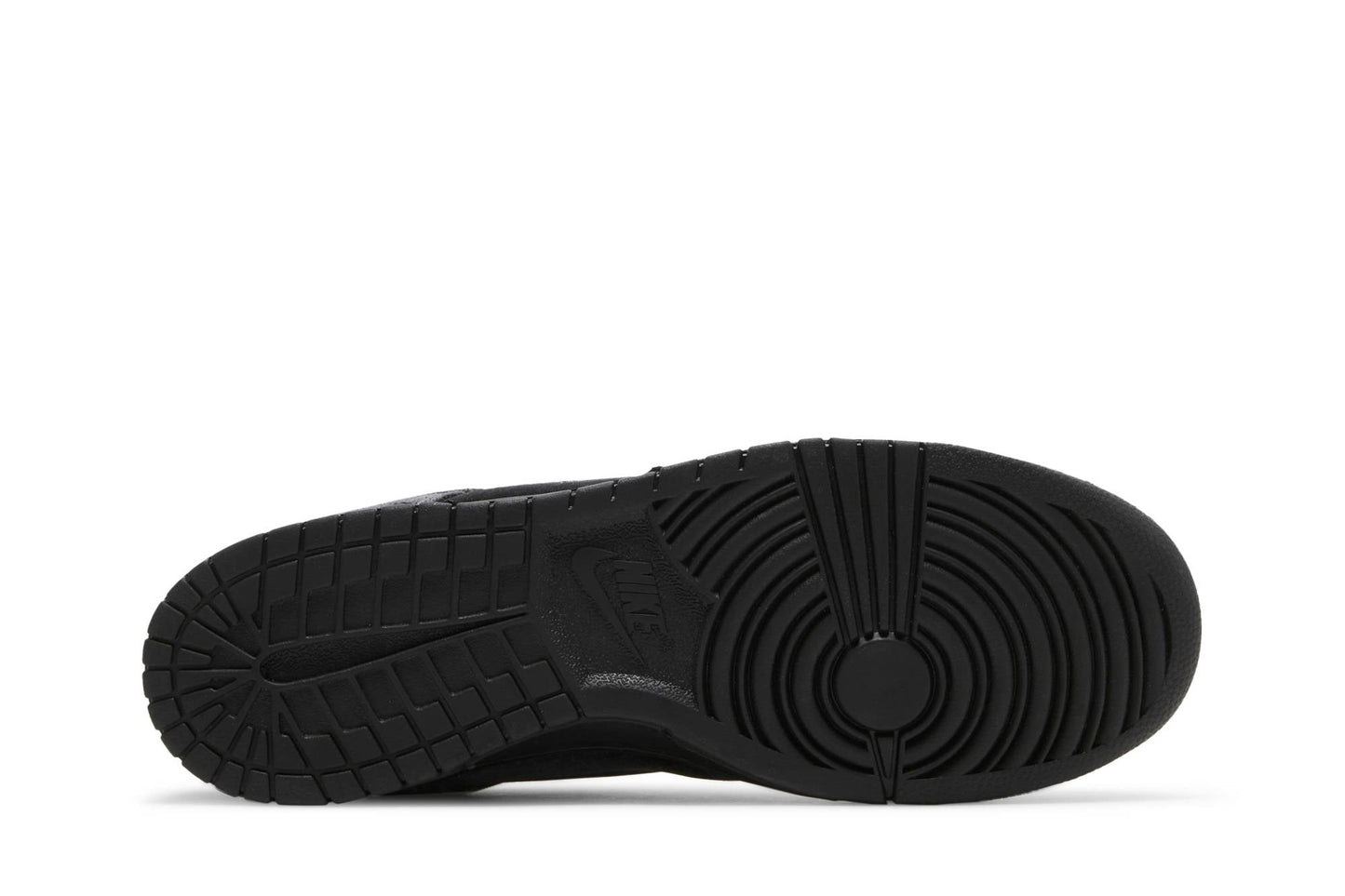 Dover Street Market X Nike Dunk Low ‘Triple Black’ DH2686-002