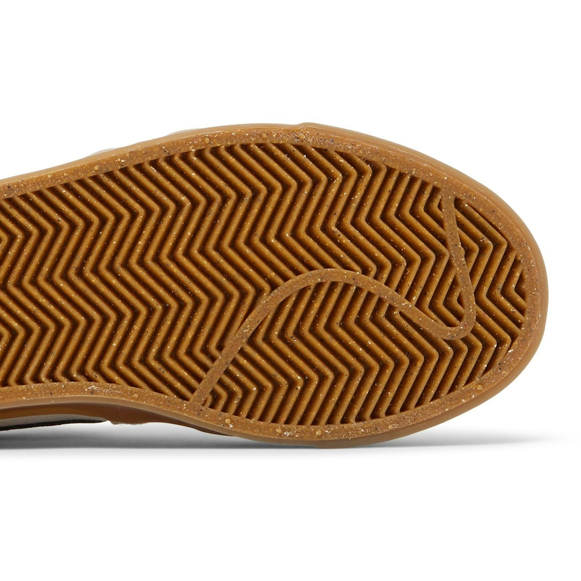 ( Women ) Nike Zoom Pogo Plus SB ‘White Black Gum’ DR9114-101