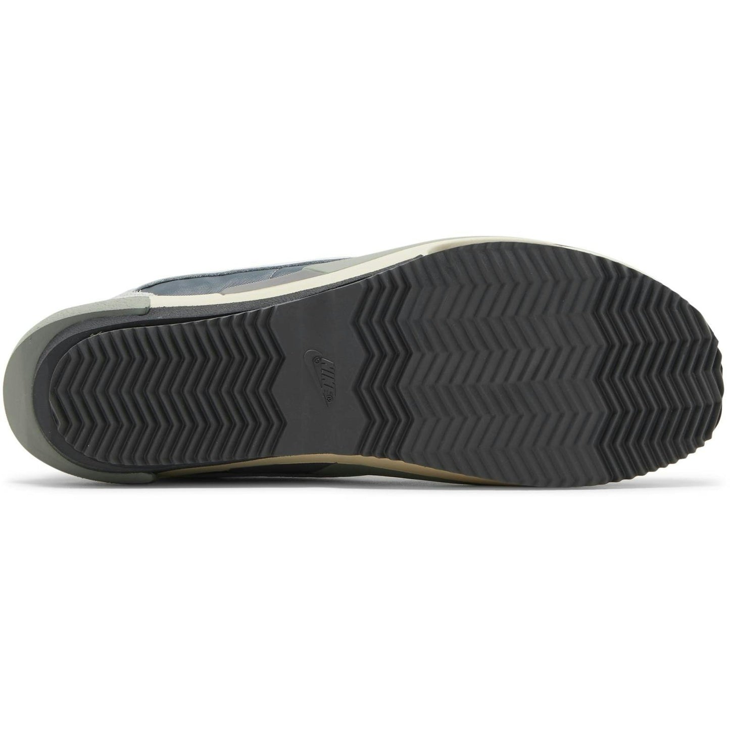 Sacai X Nike Cortez 4.0 ‘Grey’ DQ0581-001