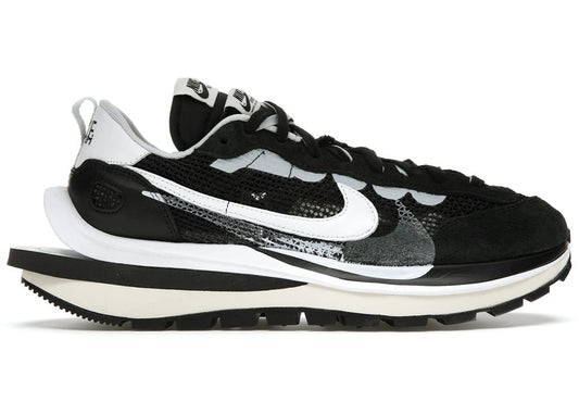 Sacai X Nike Vaporwaffle Black White
