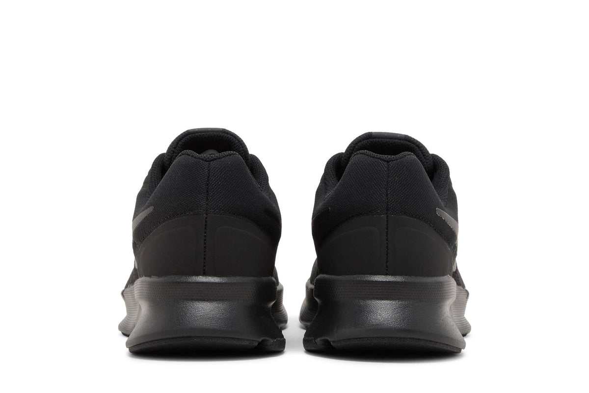 Nike Run Swift 3 'Triple Black' DR2695-003