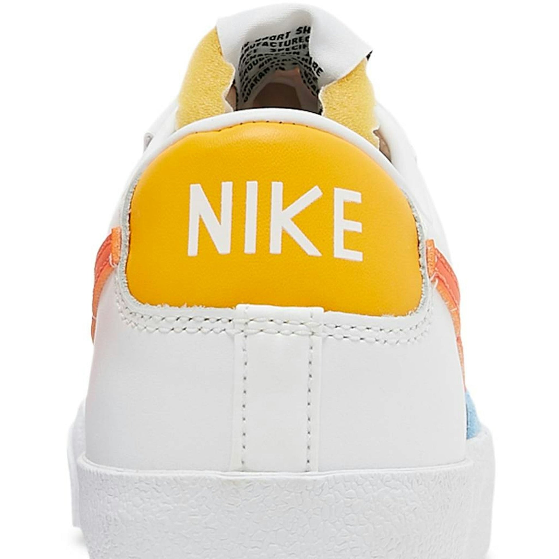 ( Women ) Nike Blazer Low ’77 ‘White Orange’ DC4769-105