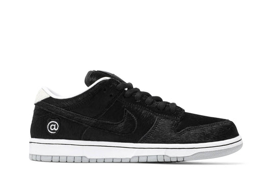 Medicom Toy X Nike SB Dunk Low ‘BE@RBRICK’ CZ5127-001