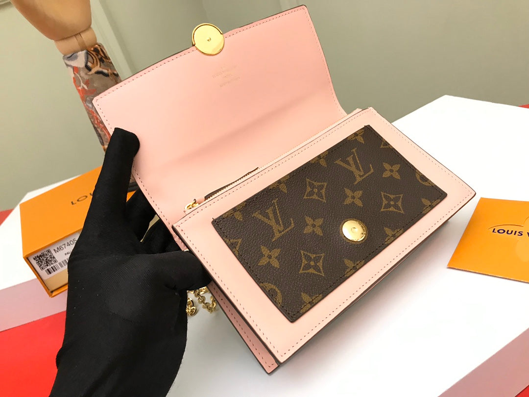 Louis Vuitton Pallas Wallet on Chain Monogram Canvas &amp; Rose Ballerine Pink