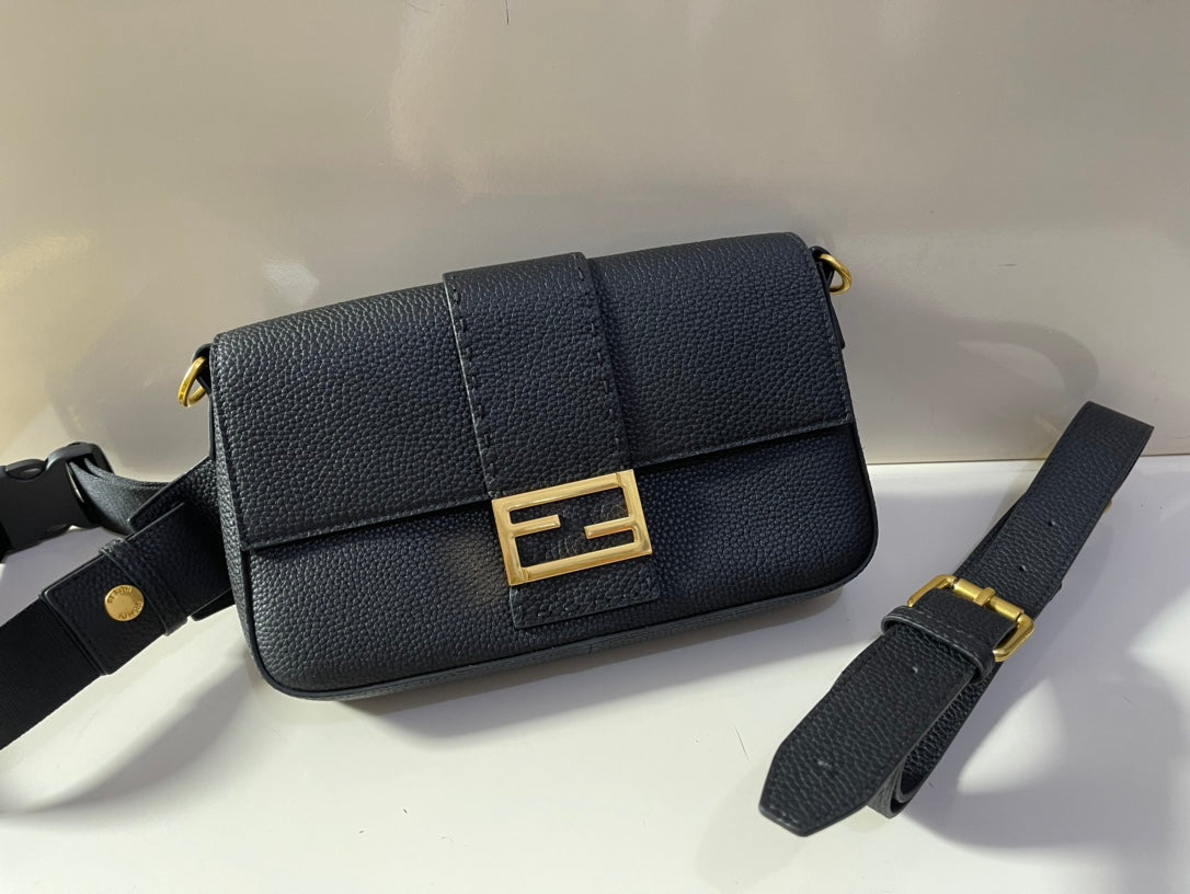 Fendi Black Leather Baguette Shoulder Bag with Gold Hardware