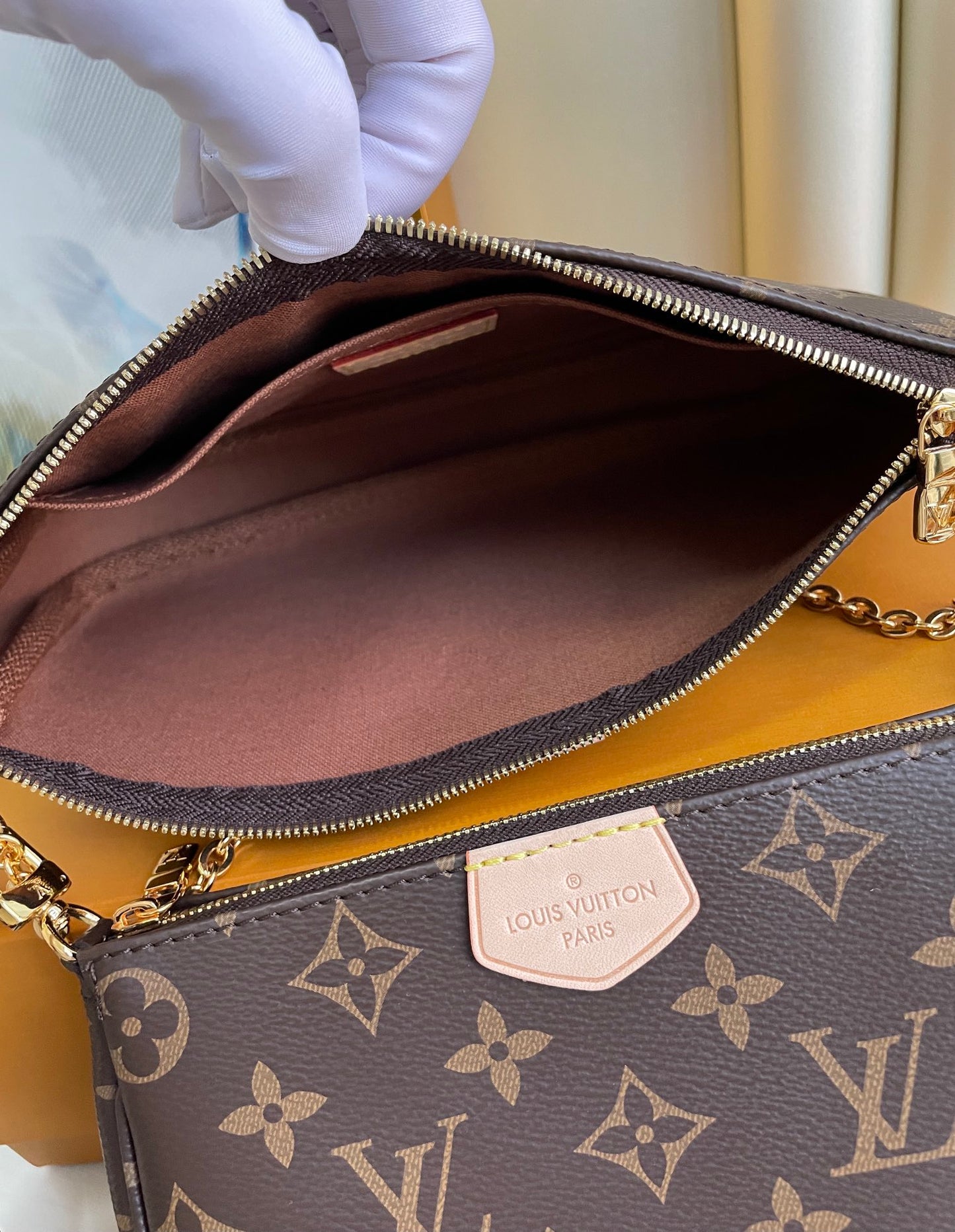 Louis Vuitton Multi Pochette Accessoires Monogram Canvas Brown Crossbody Bag