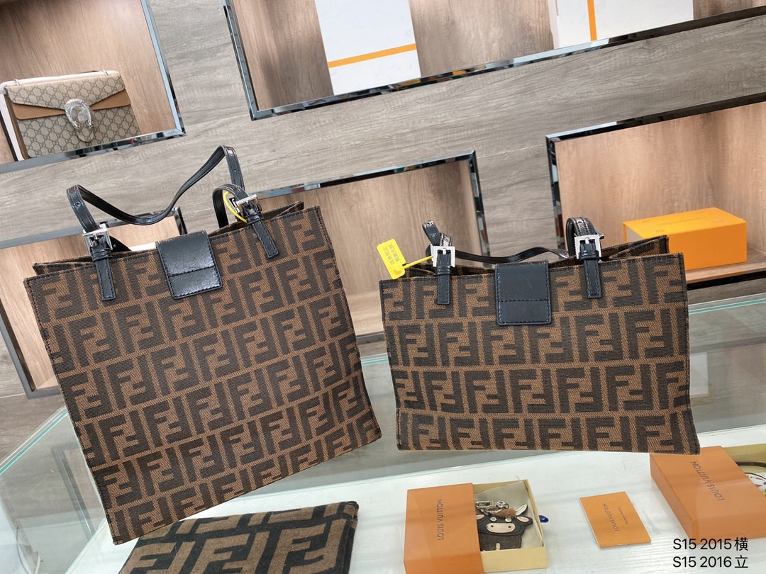 Fendi Zucca Monogram FF Logo Canvas Tote Bag - Brown/Black Luxury Shopper