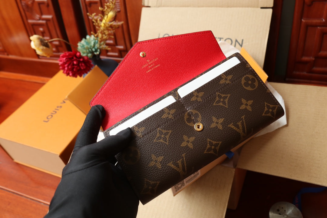 Louis Vuitton Elegant Brown Monogram Canvas Envelope Wallet with Snap Closure