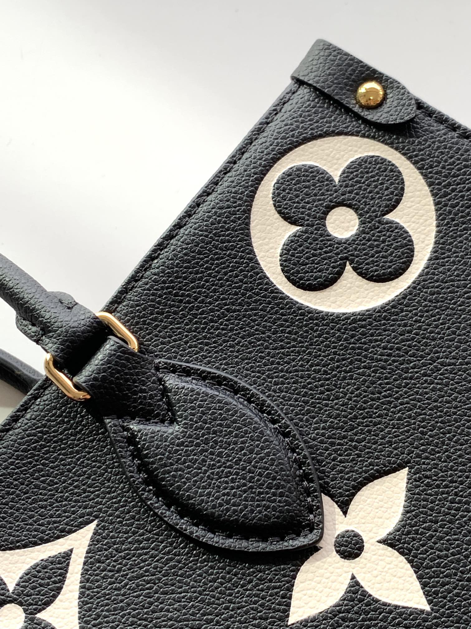 Louis Vuitton Luxury Black Leather Monogram Pattern Shoulder Tote Bag