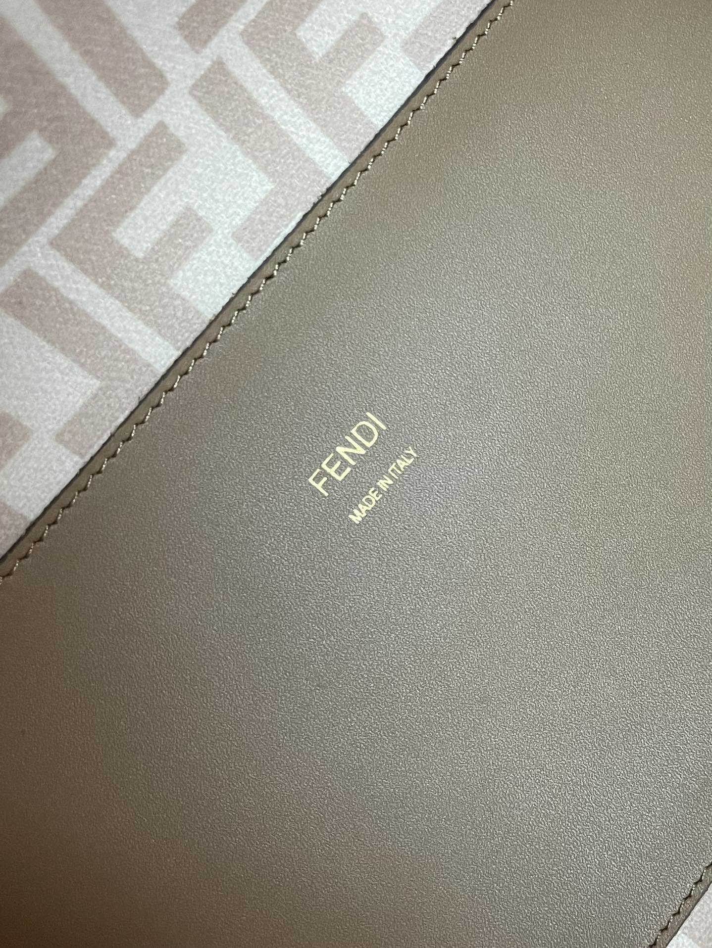 Fendi Sunshine Medium Shopper Bag - Taupe Leather Tote