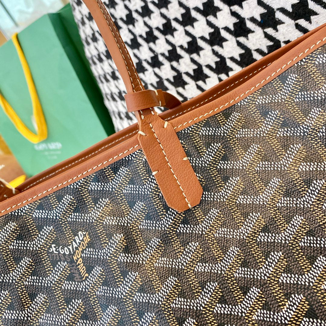 Gogy Geometric Chevron Print Canvas Tote Bag with Leather Handles