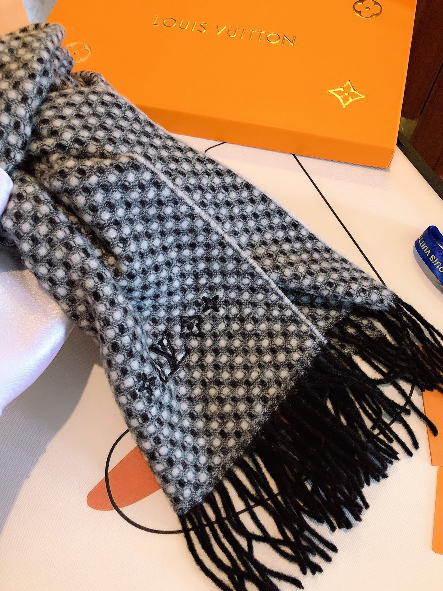 Louis Vuitton Damier Graphite Scarf - Grey and Black Checkered Luxury Men's Winter Scarf with Fringe