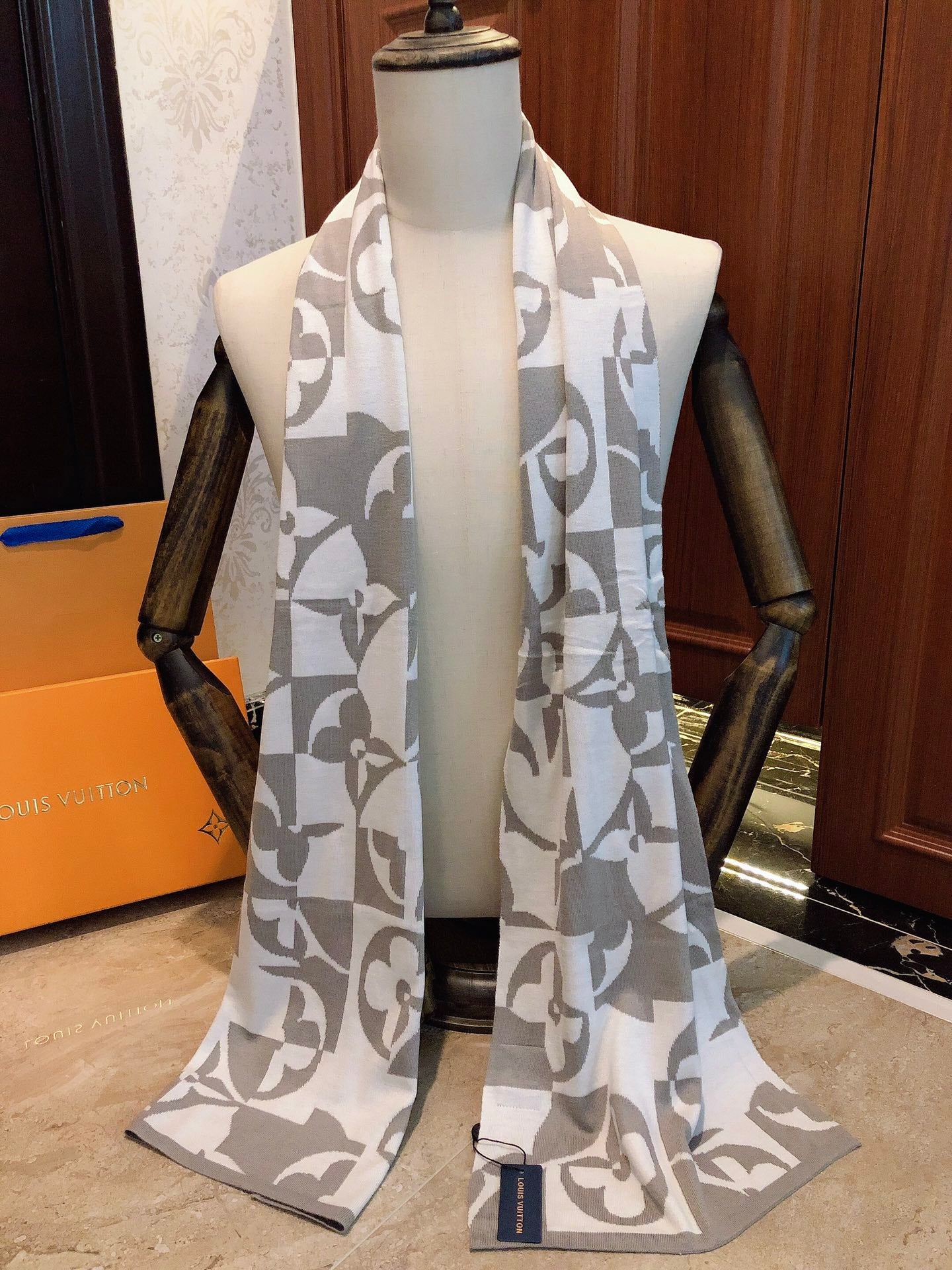 Louis Vuitton Monogram Giant Scarf - Grey and White Luxury Knit Winter Wrap