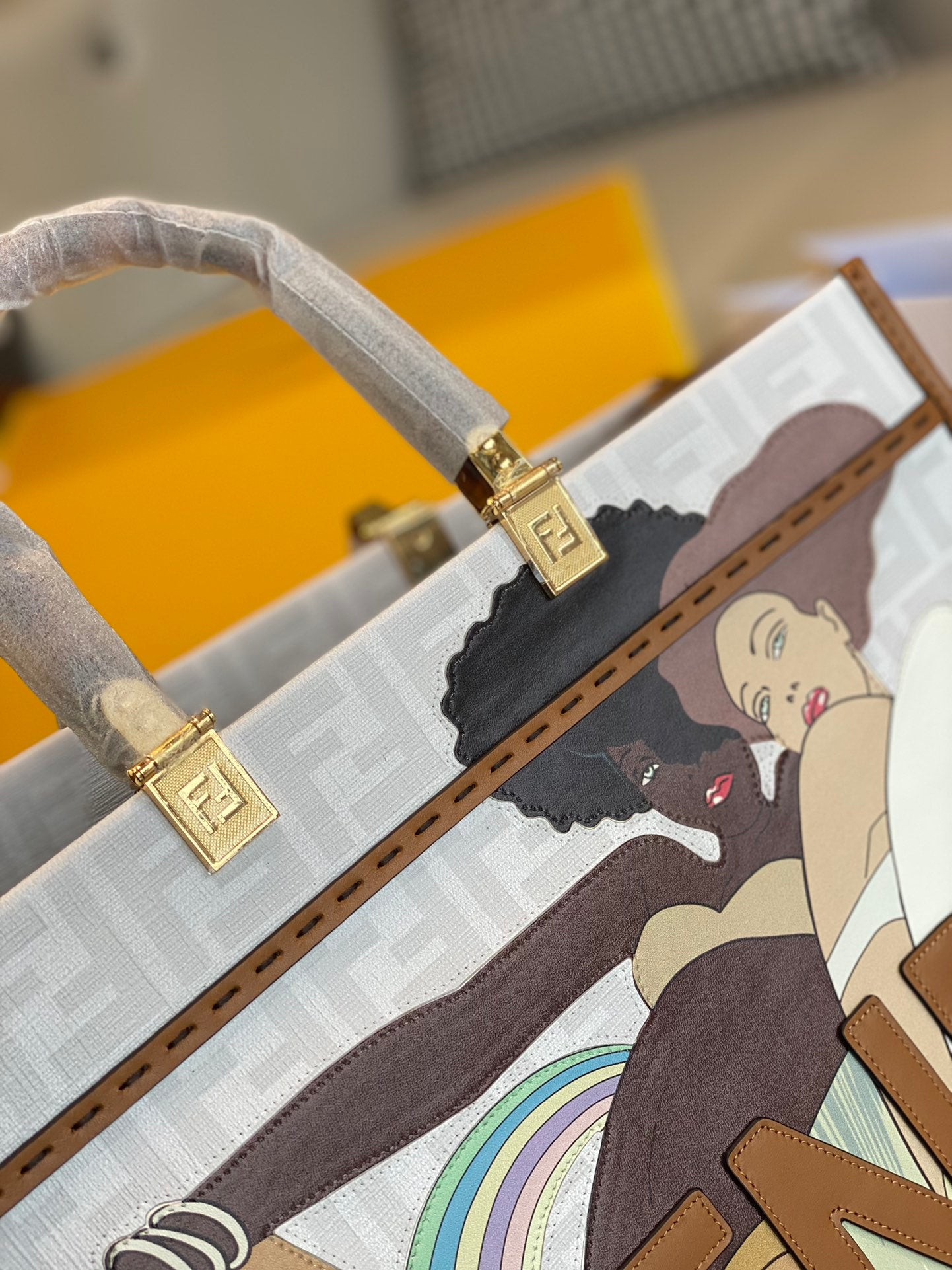Fendi Sunshine Shopper Medium Antonio Lopez Illustration Tote Bag