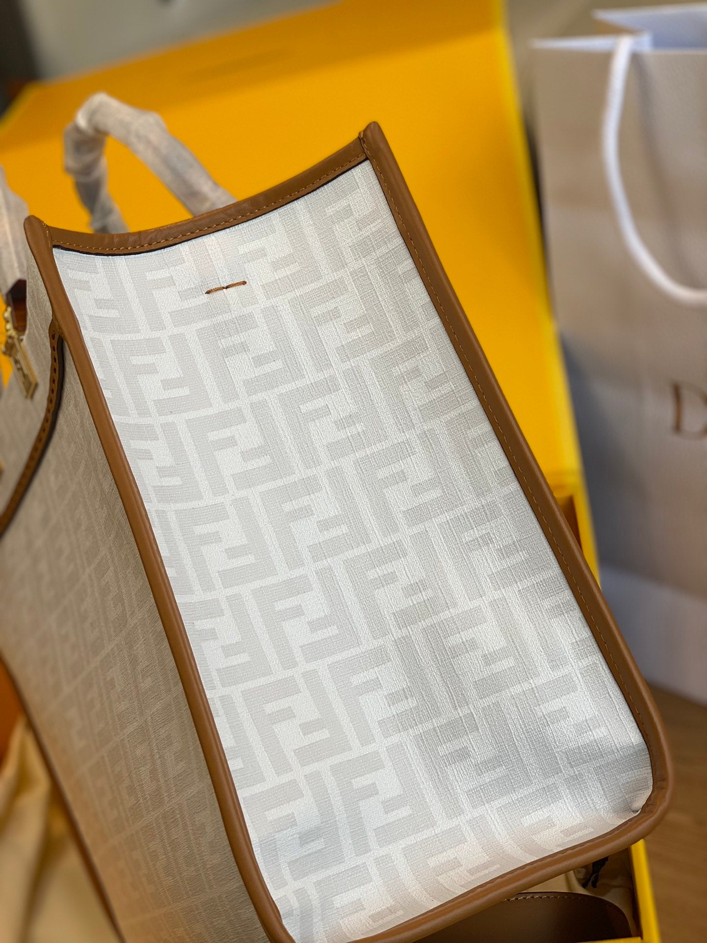 Fendi Sunshine Shopper Medium Antonio Lopez Illustration Tote Bag