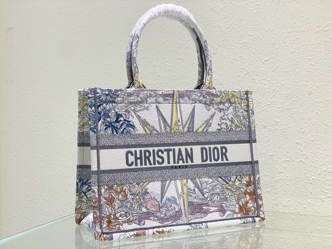 Dior Luxury Embroidered Canvas Tote Bag with Floral Star Design