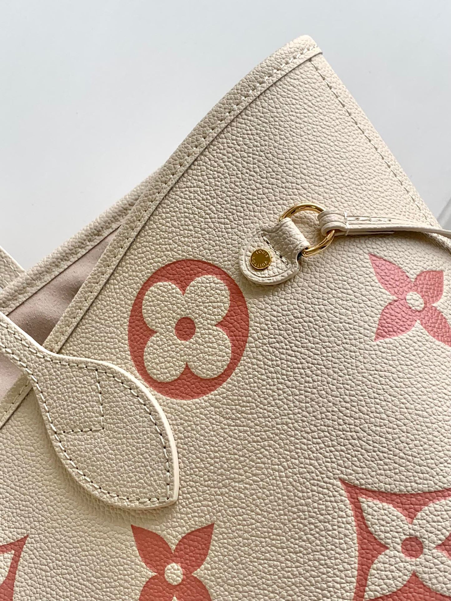 Louis Vuitton Classic Beige Leather Tote Bag with Pink Monogram Pattern