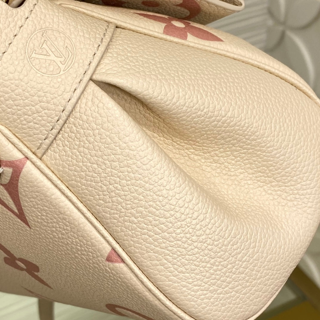 Louis Vuitton Elegant Beige Embossed Leather Shoulder Bag with Gold Chain