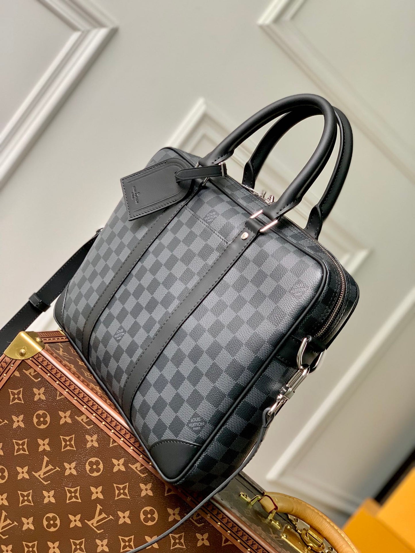 Louis Vuitton Classic Checkerboard Pattern Leather Business Briefcase Bag