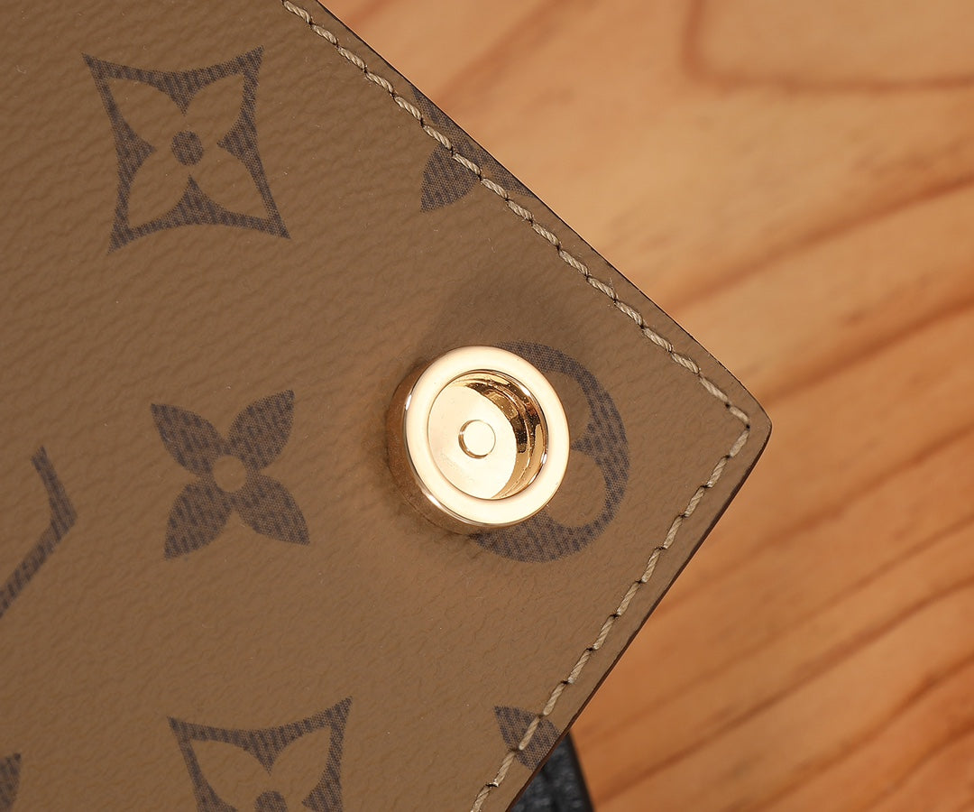 Louis Vuitton Brown Monogram Canvas Box Clutch Crossbody Bag with Strap