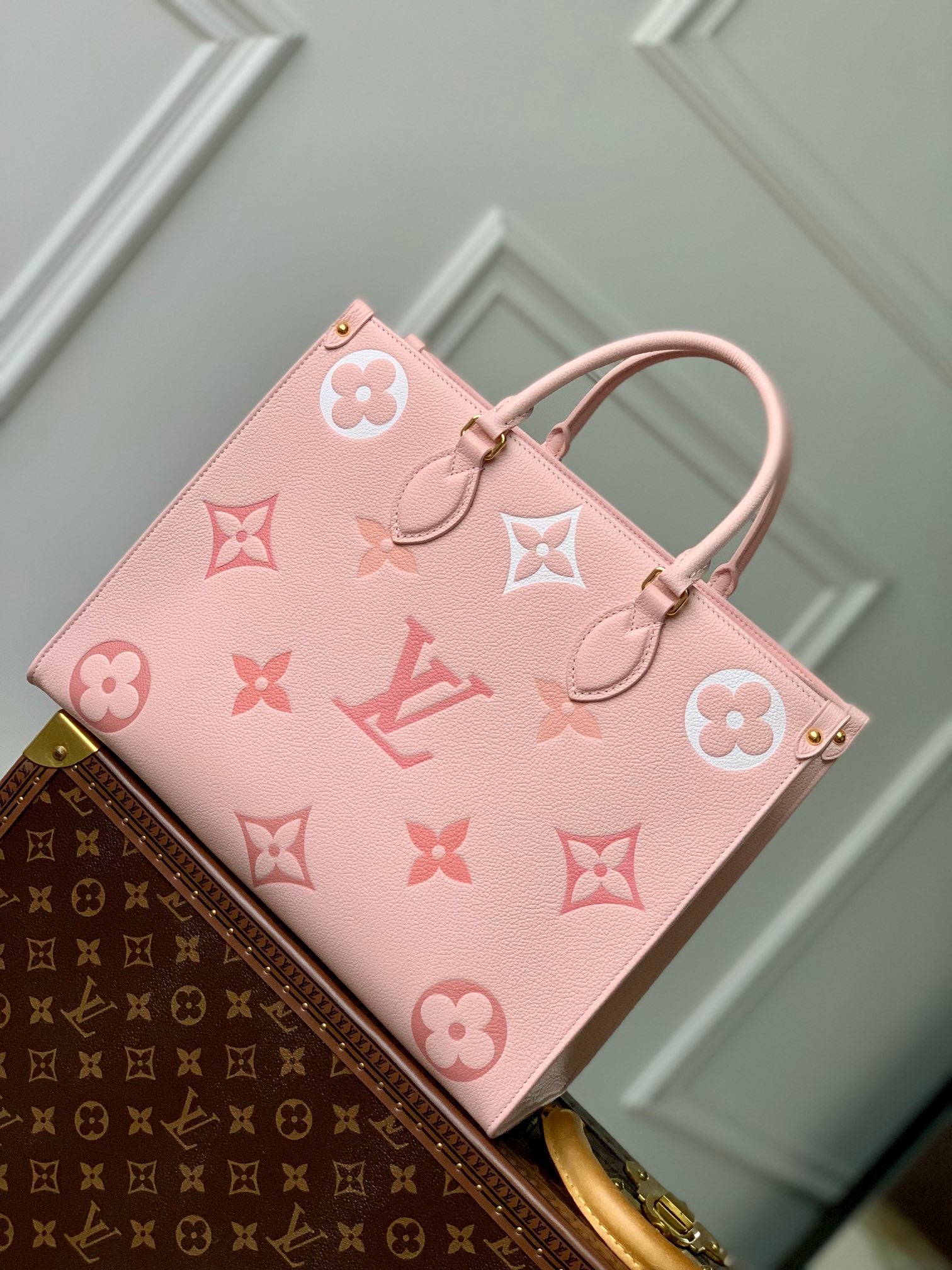 Louis Vuitton Elegant Pastel Pink Monogram Pattern Top Handle Tote Bag