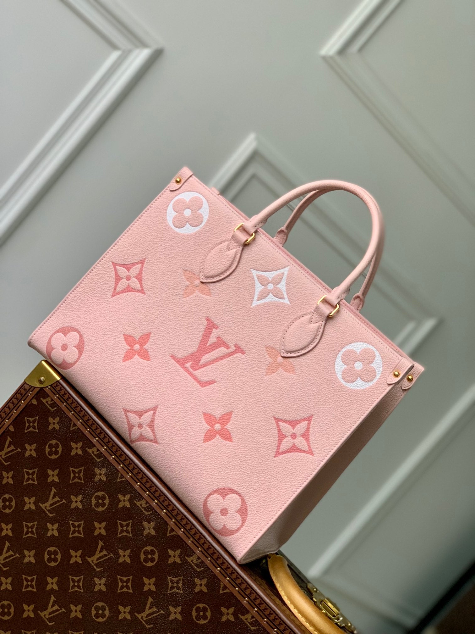 Louis Vuitton Elegant Pastel Pink Monogram Pattern Top Handle Tote Bag