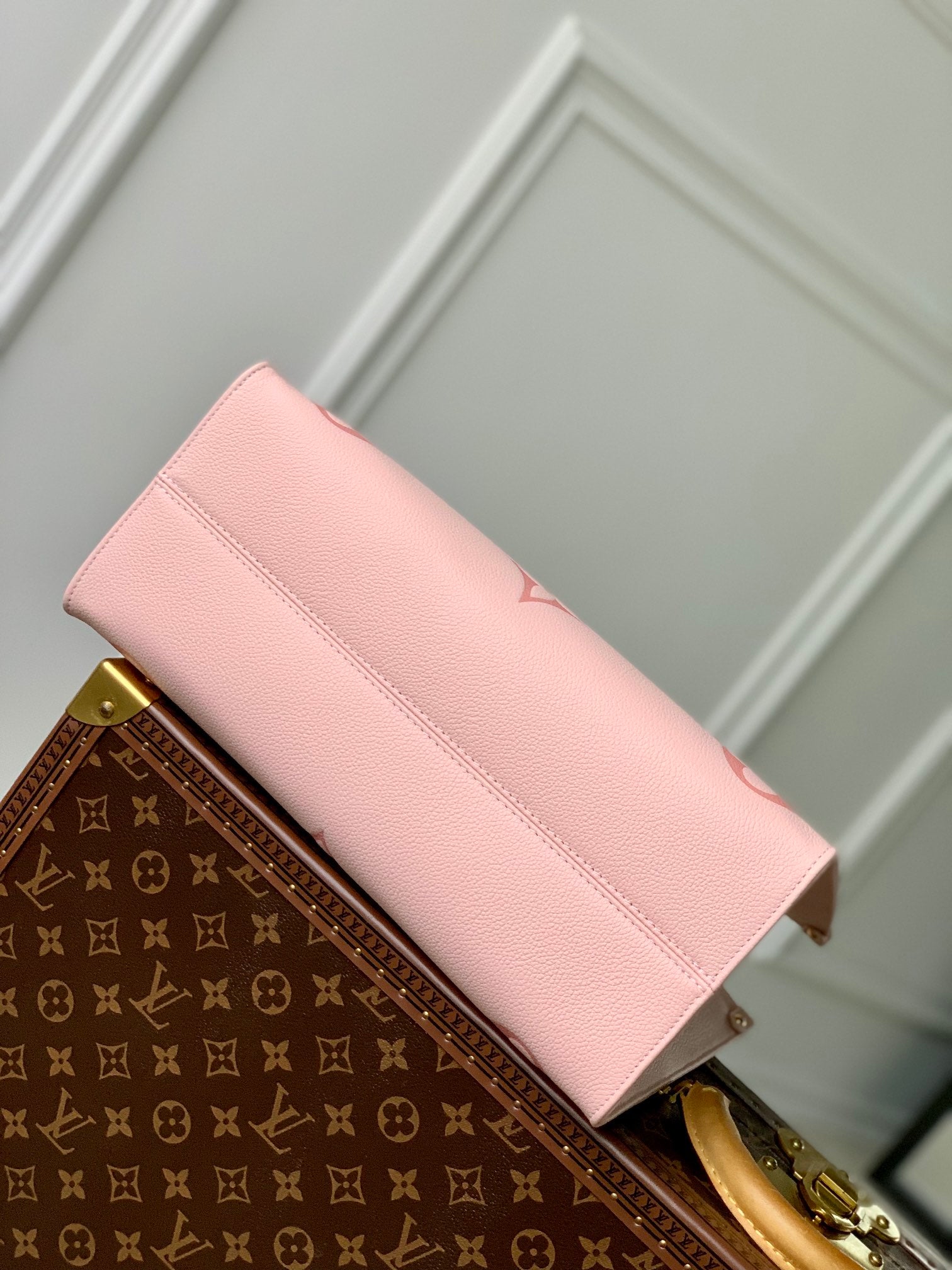 Louis Vuitton Elegant Pastel Pink Monogram Pattern Top Handle Tote Bag