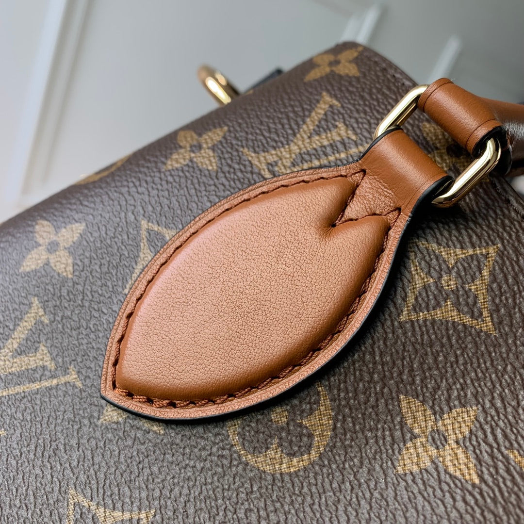 Louis Vuitton Vaugirard Monogram Canvas Leather Handbag - Creme &amp; Caramel