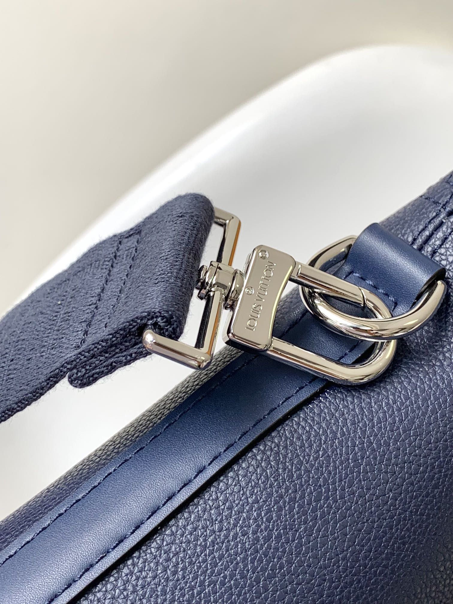 Louis Vuitton Professional Navy Blue Leather Slim Briefcase Laptop Bag