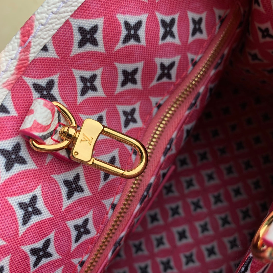 Louis Vuitton Pink and White Monogram Crossbody Handbag with Coin Pouch