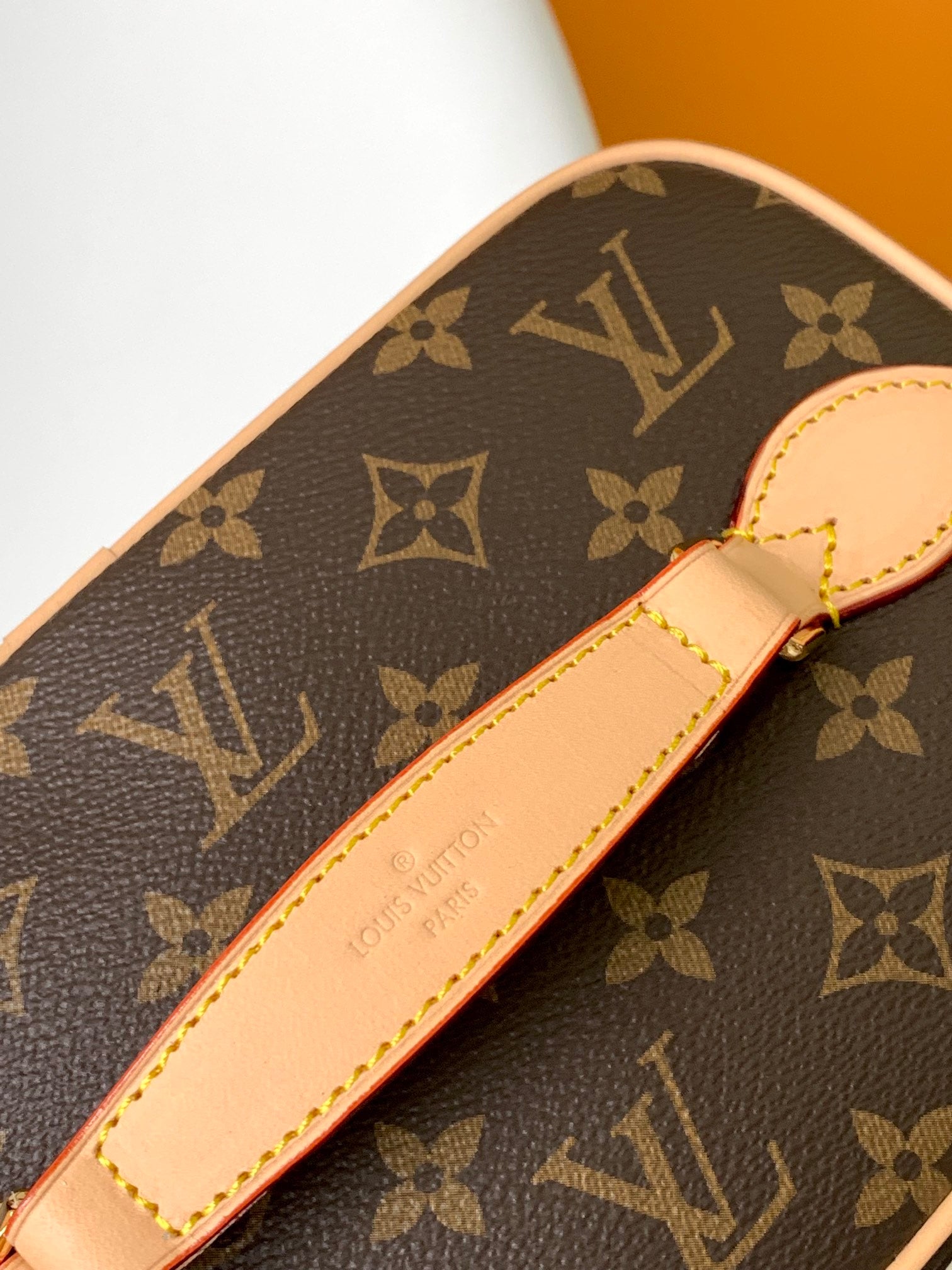 Louis Vuitton Vintage Monogram Pattern Brown Vanity Case Travel Makeup Bag