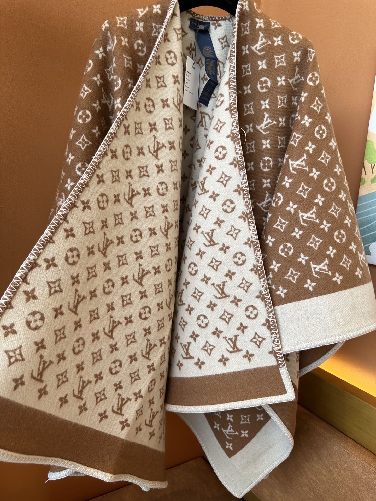 Louis Vuitton Monogram Classic Blanket - Brown and Beige Luxury Wool Cashmere Blend Throw